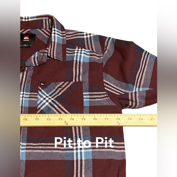 Young men’s Quicksilver plaid button down shirt burgundy and blue size large - Picture 3 of 5